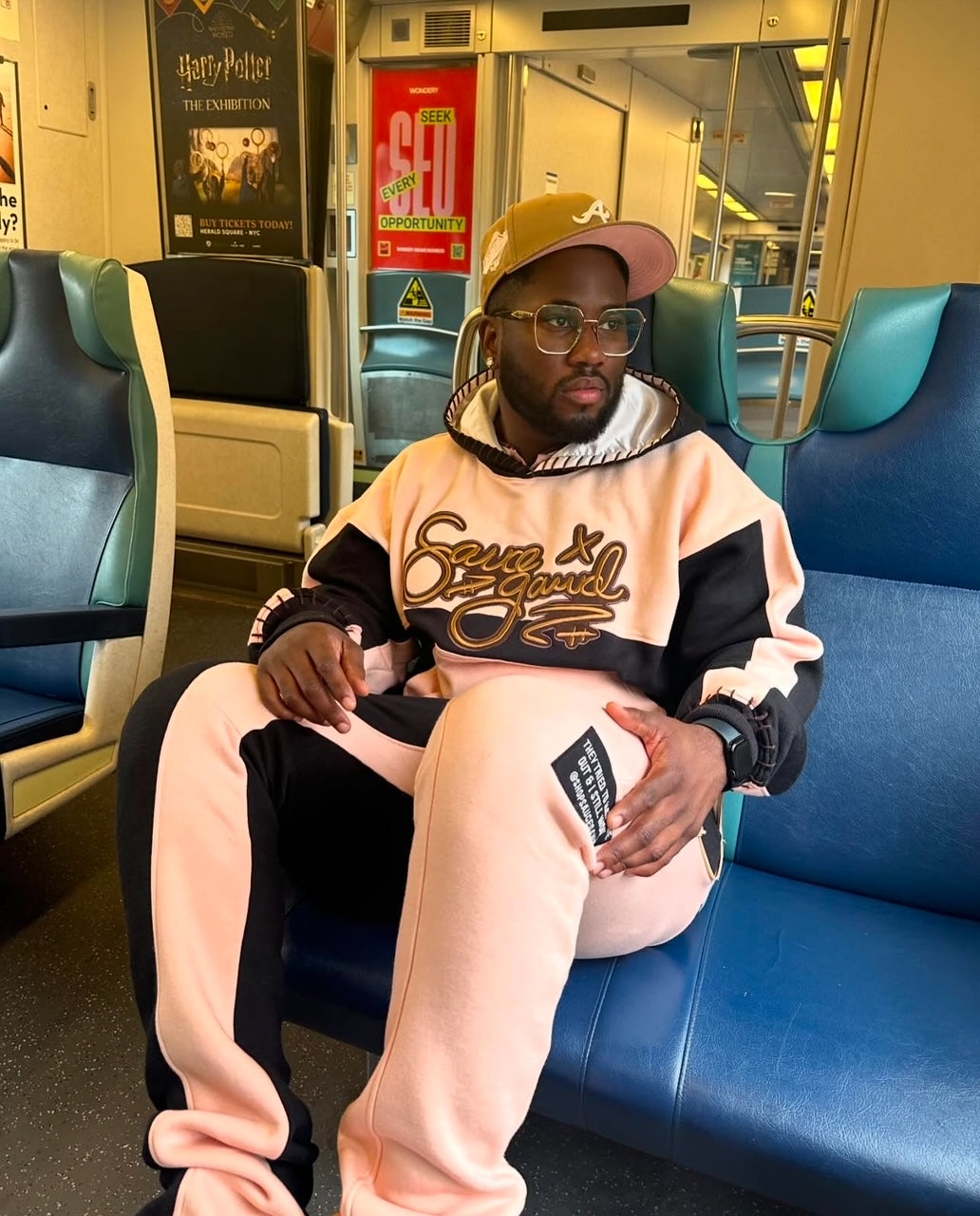 evmlookbook_expertvillagemedia